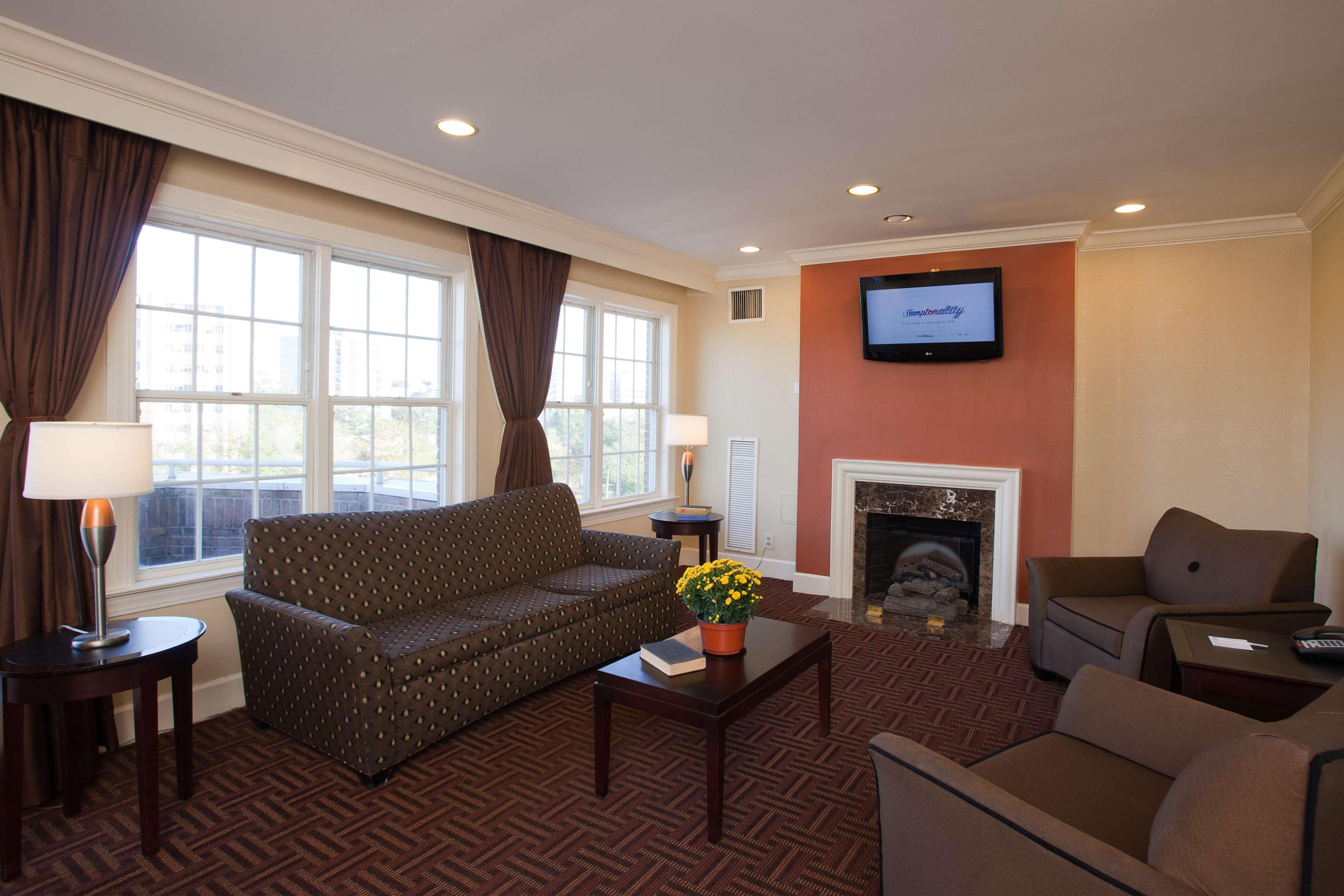 Hampton Inn&Suites Stamford Exterior foto